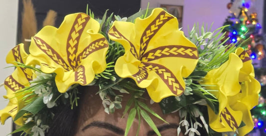 Couronne de tête composée de 7 fleur hibiscus motifs