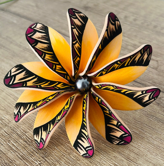 Fleur motif à 10 pétales